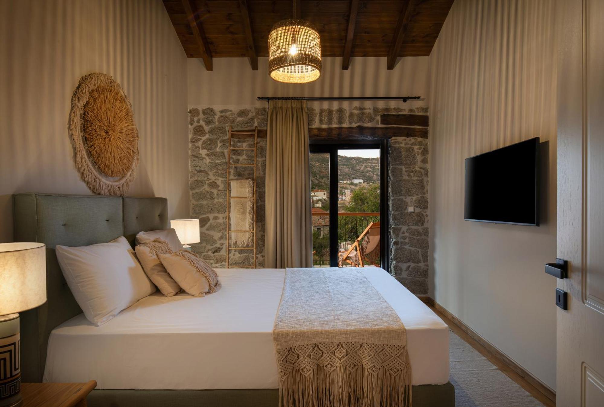 Lithos Villas Apollon Сикия Екстериор снимка